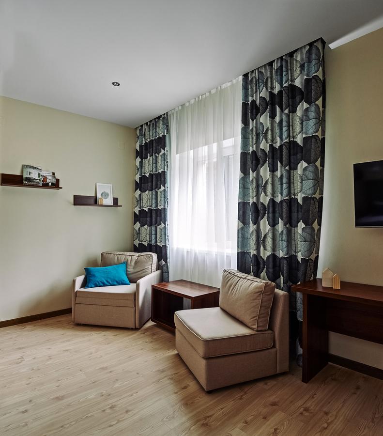 Готель Isloch Park Rakaw Екстер'єр фото